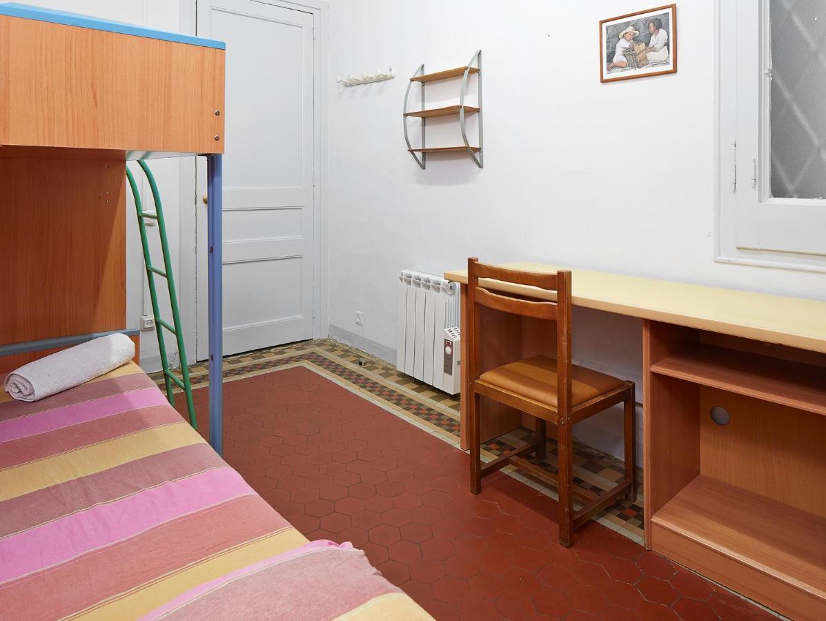 バルセロナB＆B エストゥディアンテス バルメスアパートメント エクステリア 写真